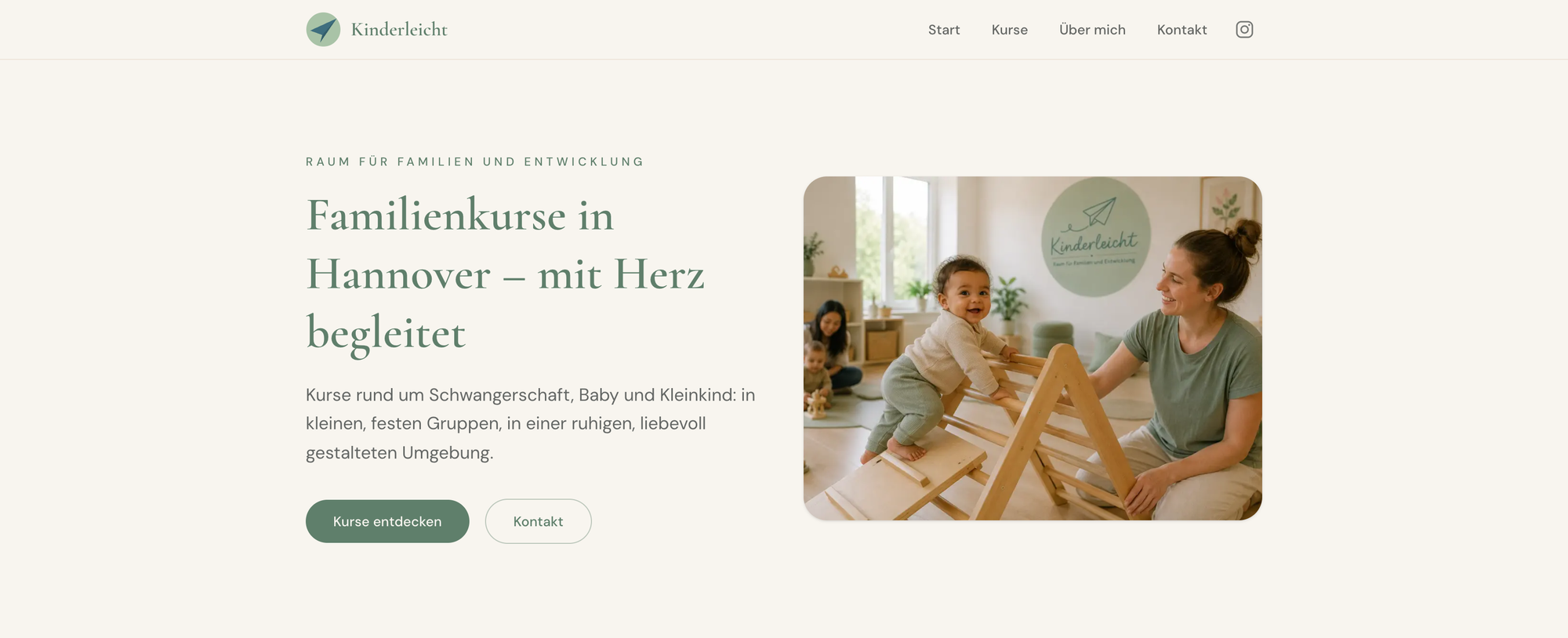 Course Booking Platform for a Family-Education Studio